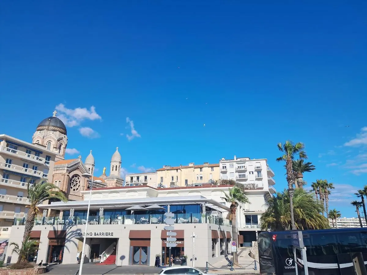Apartment Saint-Raphael-Front De Mer-Wifi-Clim