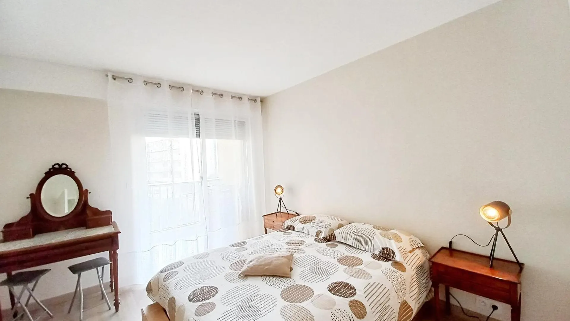 Apartment Saint-Raphael-Front De Mer-Wifi-Clim France